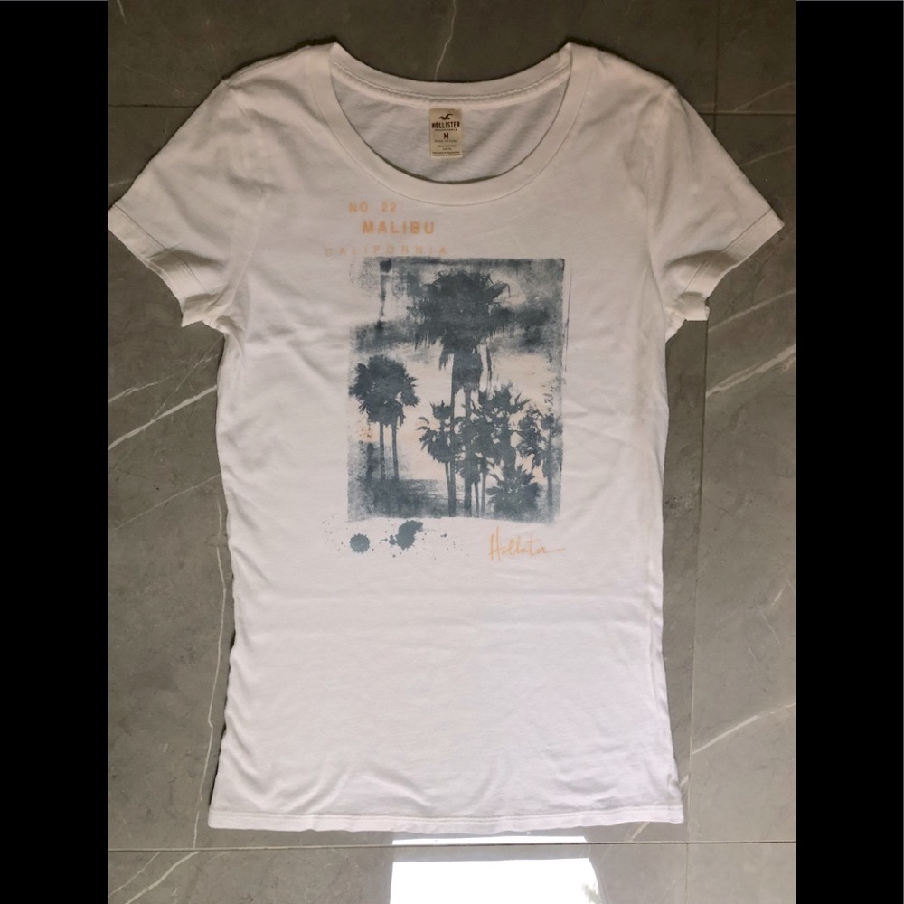 Hollister woman’s tshirt - Picture 3 of 3